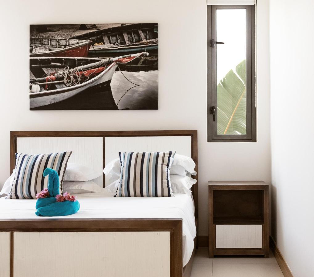 Cap Ouest By Horizon Holidays Flic en Flac Exterior photo